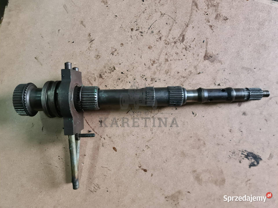 John Deere 4650 4850 WAŁ NAPĘDOWY R89463 RE35974 Pozostałe Jastrzębniki
