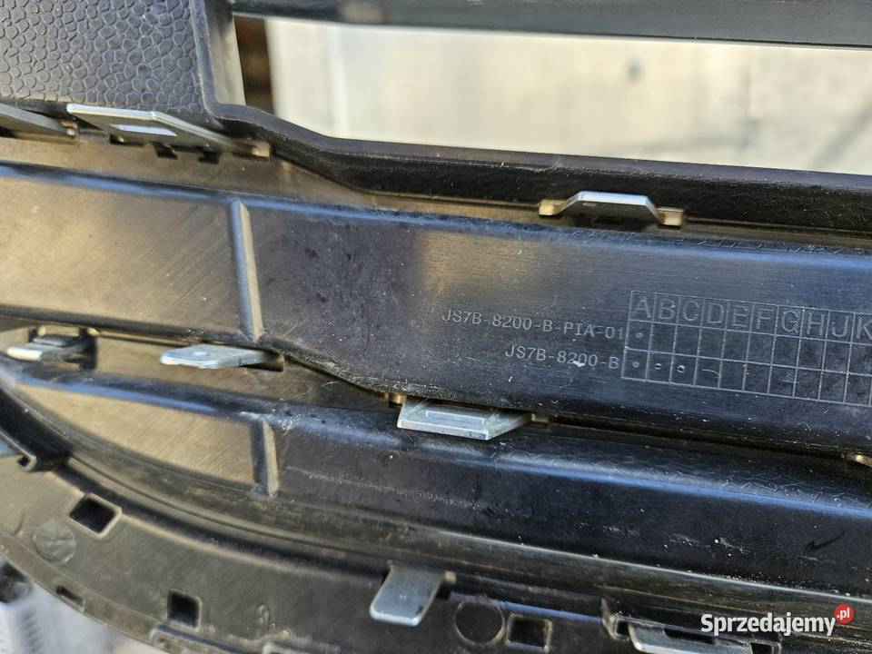 FORD MONDEO MK5 LIFT GRILL ATRAPA ZDERZAKA PRZÓD osobowe Międzychód