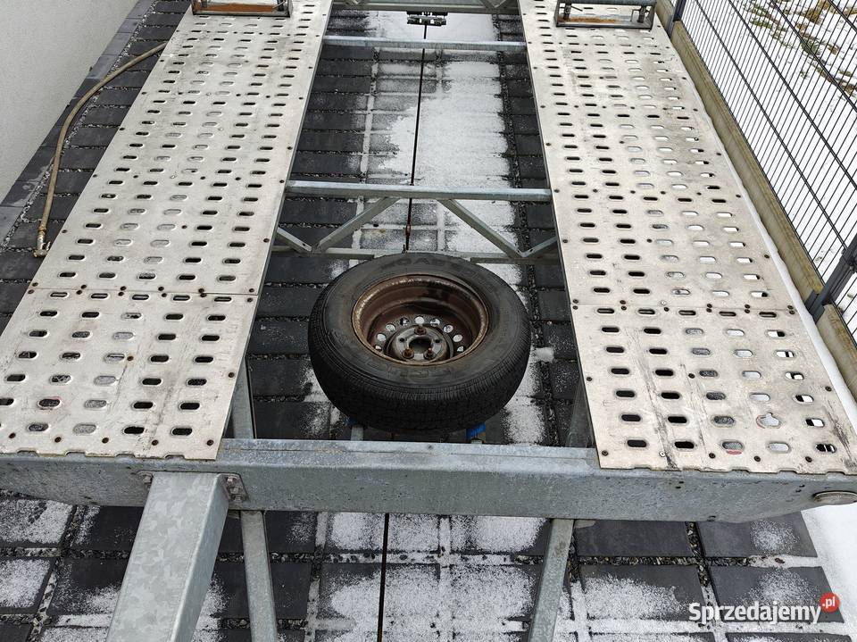 LAWETA BORO 16R85m3500 DMCALKONOWE OPONY R14MAŁO Radomsko