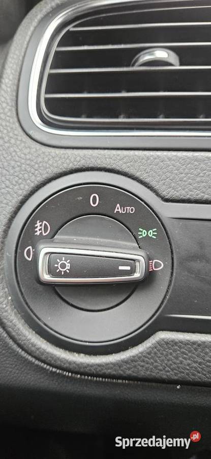 Volkswagen Polo V