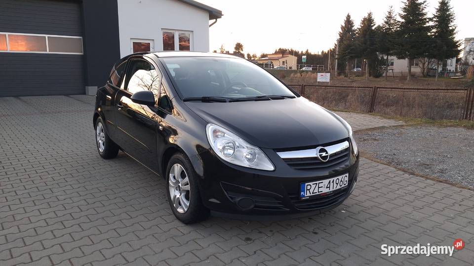 Opel Corsa D benzyna 14 90 2007 wspomaganie kierownicy Opel Hyżne sprzedam
