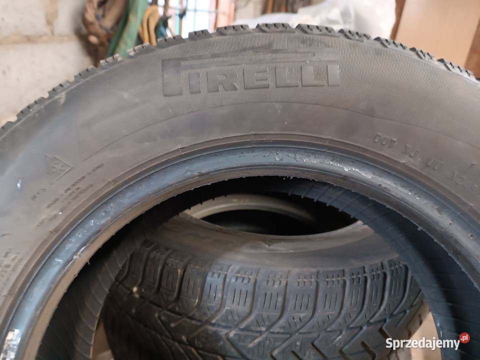 Pirelli Snowcontrol Serie 3 195 65 R15 zimowe Szebnie