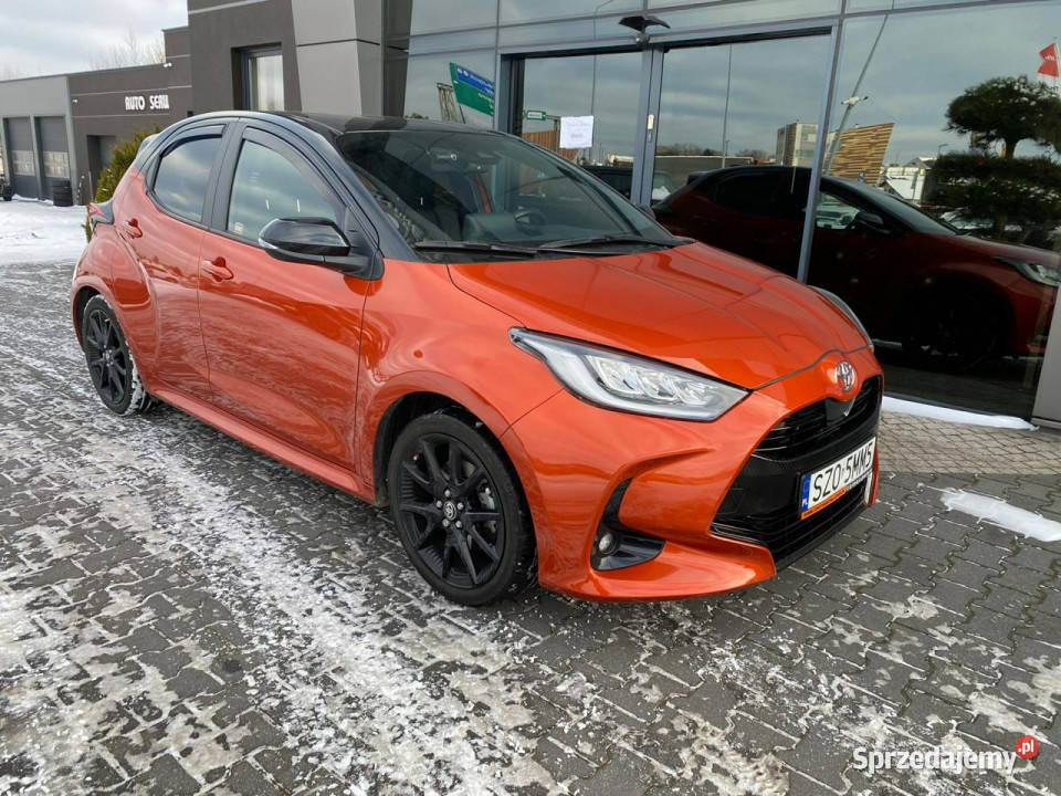 Toyota Yaris NOWY MODEL led podgrz fot GAZ śląskie Żory