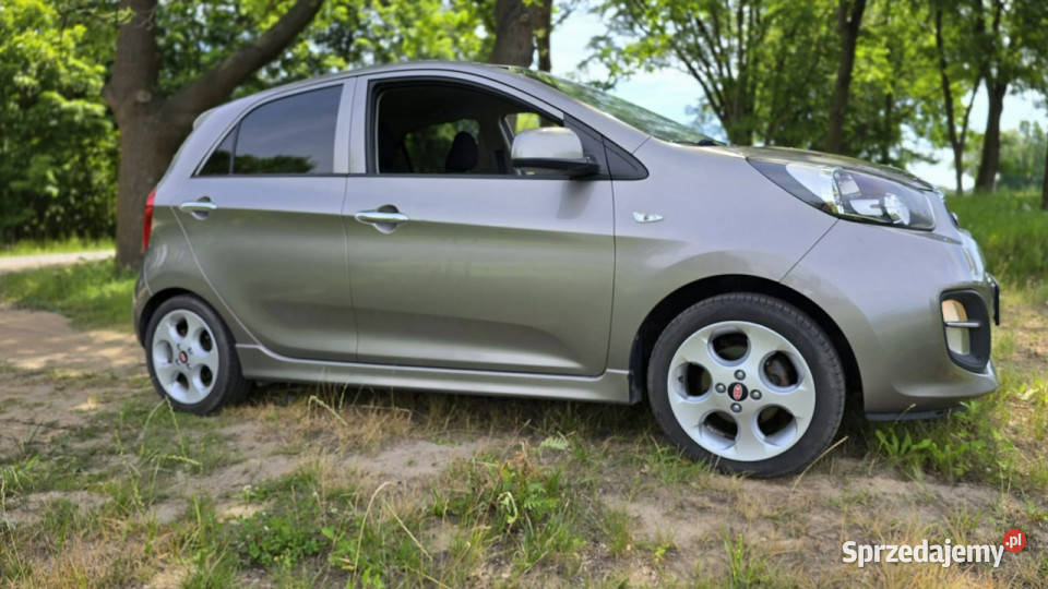 Kia Picanto 12 B GT LIne 4 cylindry LIFT ładna czujnik parkowania sprzedam