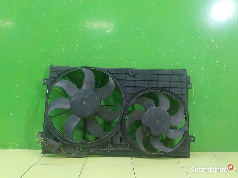 AUDI TT 8J 18 TFSI 10r 2D wentylator chlodnicy Motoryzacja