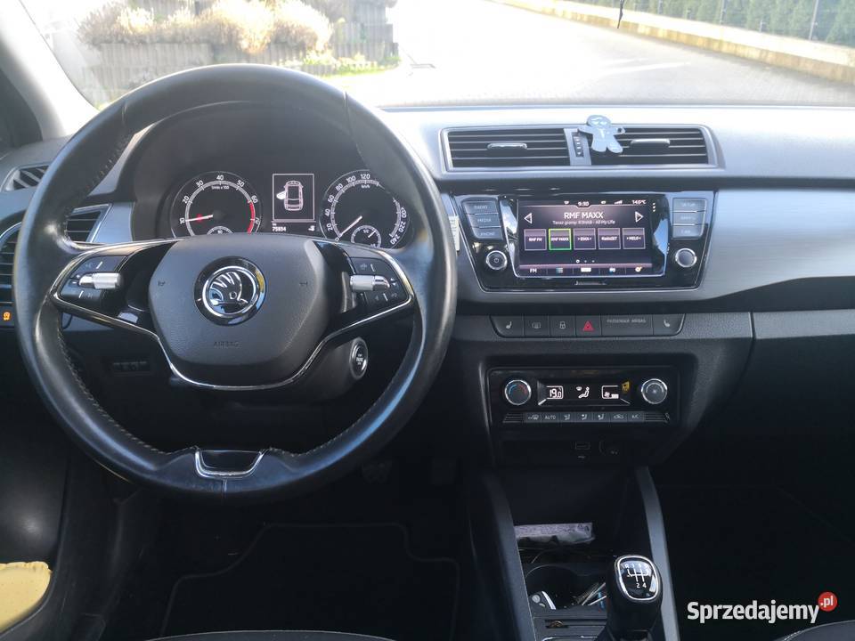 Skoda Fabia 10 TSI Style Szklany dach Serwis Aso manualna małopolskie Kraków