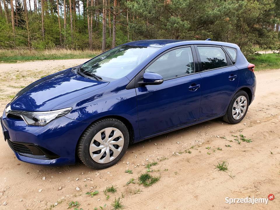 TOYOTA AURIS 13 Benzyna SUPER STAN Świeżo nawigacja
