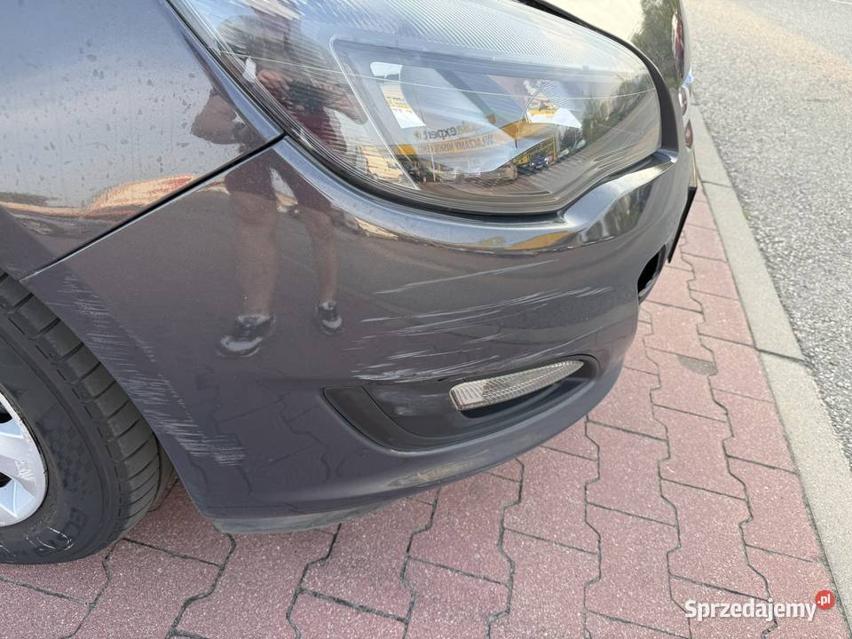 Opel Astra J 14 Kombi LPG Lovato użytkowany jako Warszawa