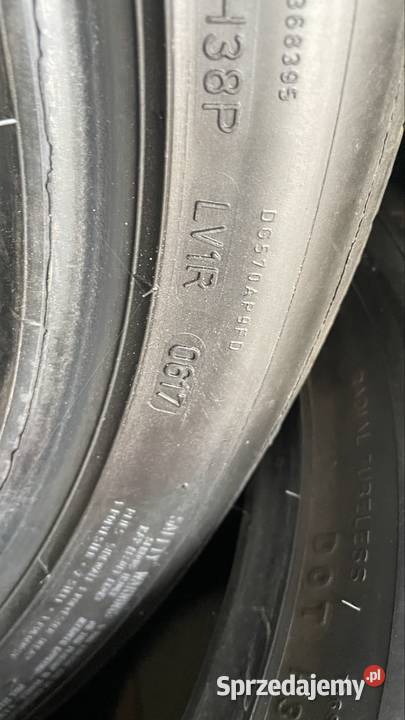 Dunlop Sport Maxx RT2 23545r17 XL 235