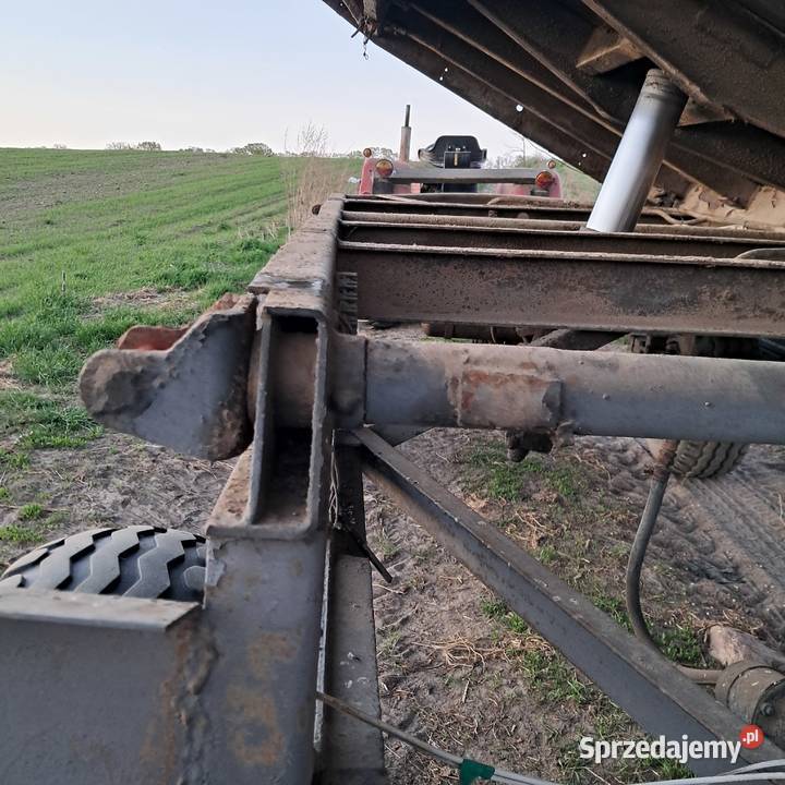 Przyczepa d47 nieuszkodzony Goleniów