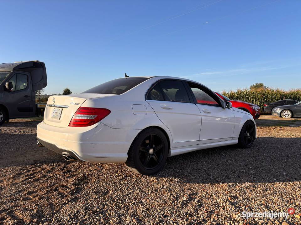 MercedesBenz C Klasa w204 v6 4matic Mała sprzedam