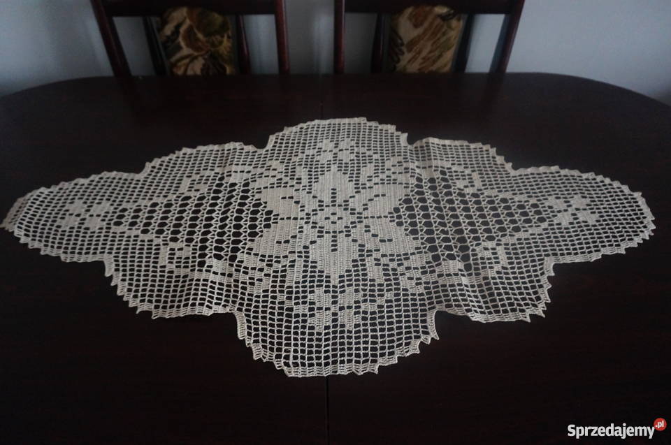 obrus serweta bieżnik szydełkowy rękodzieło Libiszów-Kolonia