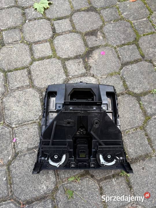 Środkowa kratka nawiewu z przełącznikiem świateł Volkswagen wielkopolskie Leszno