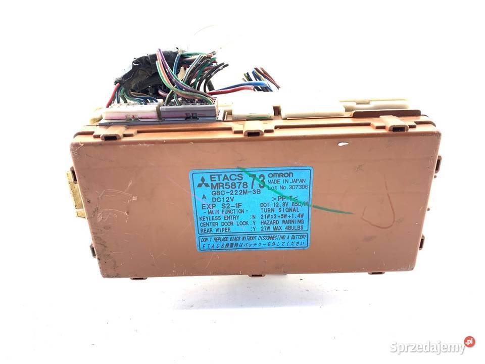 SKRZYNKA BEZPIECZNIKÓW MITSUBISHI OUTLANDER I