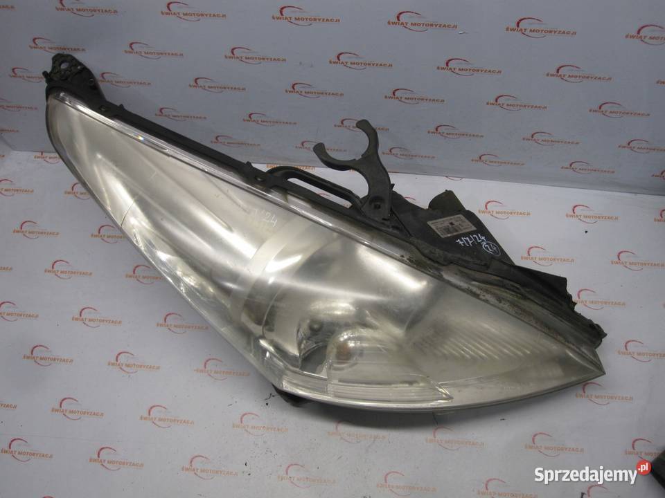 PEUGEOT 3008 I 12r lampa prawa przód 9685472680 Kielce