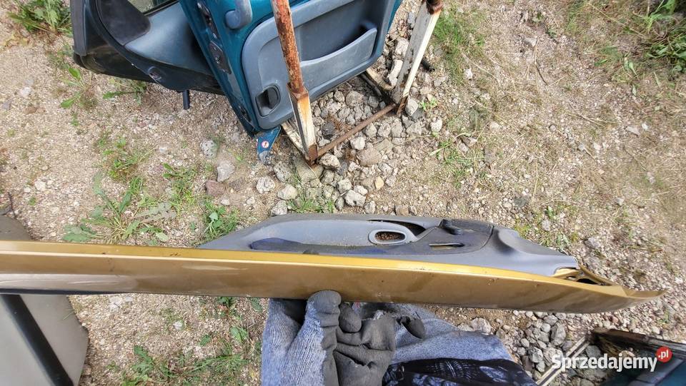 Drzwi Renault Clio II osobowe Łagów sprzedam