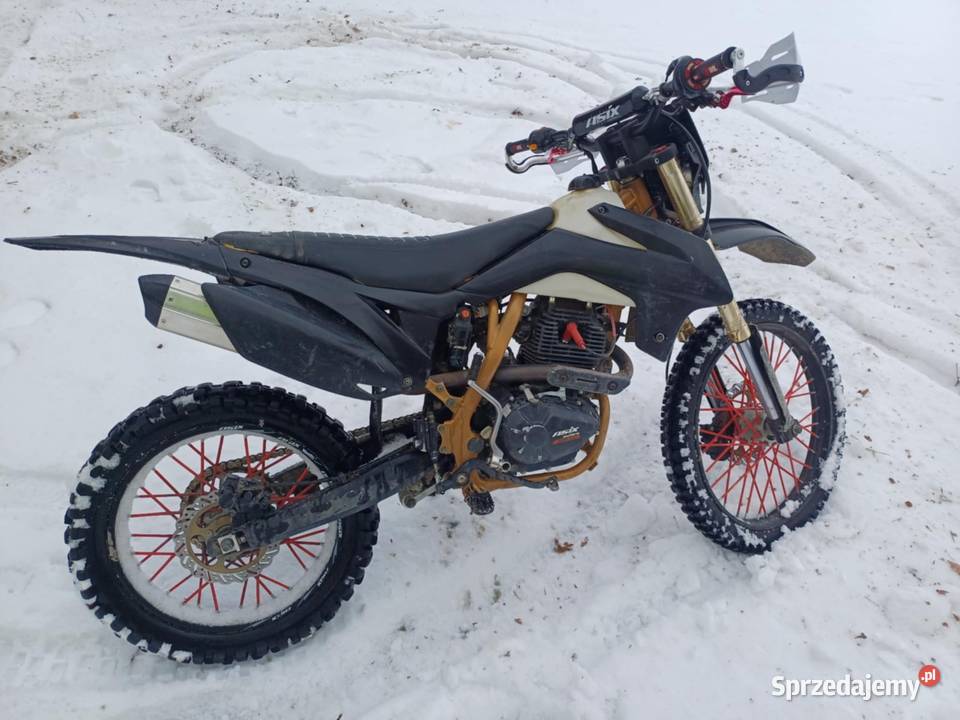 sprzedam crossa asix xb88 300 czarny lubelskie