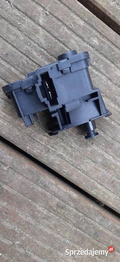 Vw audi skoda seat siłownik klapki wlewu paliwa Kościerzyna