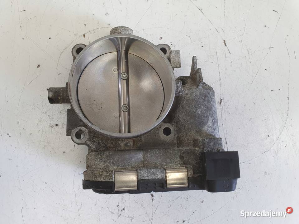 PRZEPUSTNICA Mercedes W204 30 V6 A1131410125 osobowe Silniki i osprzęt lubelskie