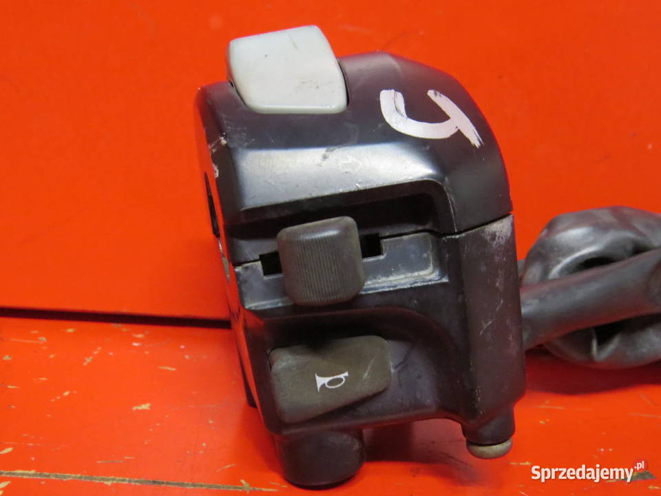 YAMAHA SKYLINER 250 MAJESTY manetka przełącznik