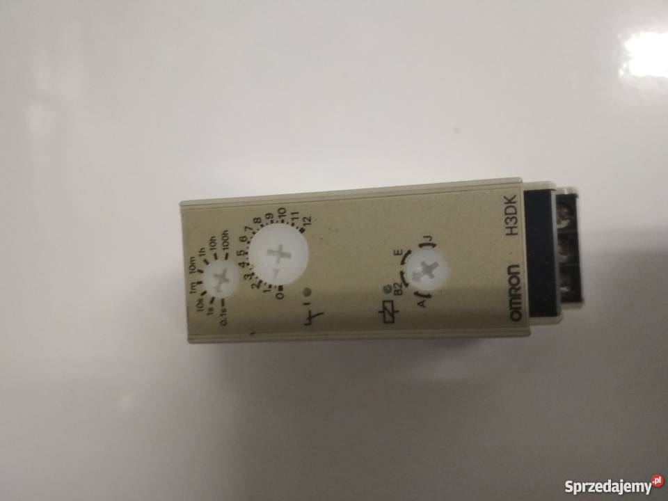 Przekaźnik czasowy omron H3DK S1 Pozostałe Łańcut sprzedam