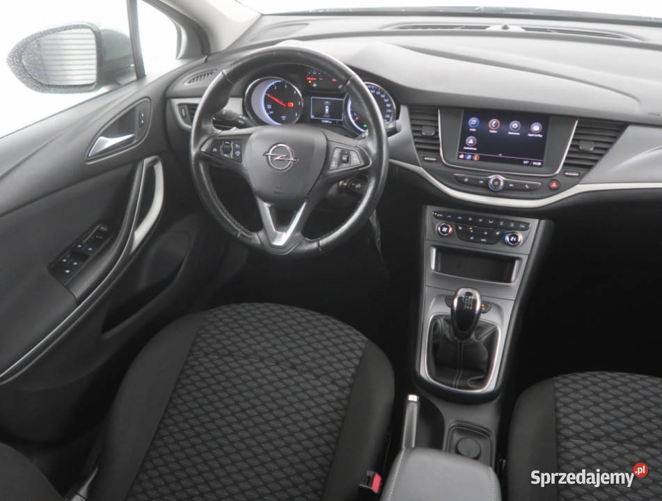 Opel Astra 15 CDTI isofix Bielany Wrocławskie
