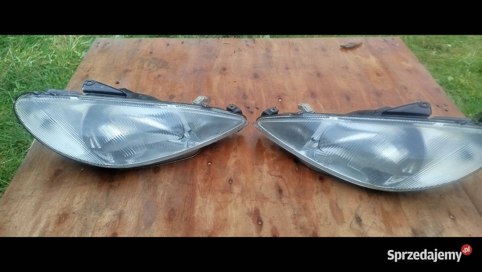 Lampy przednie peugeot 206 Koziegłówki sprzedam