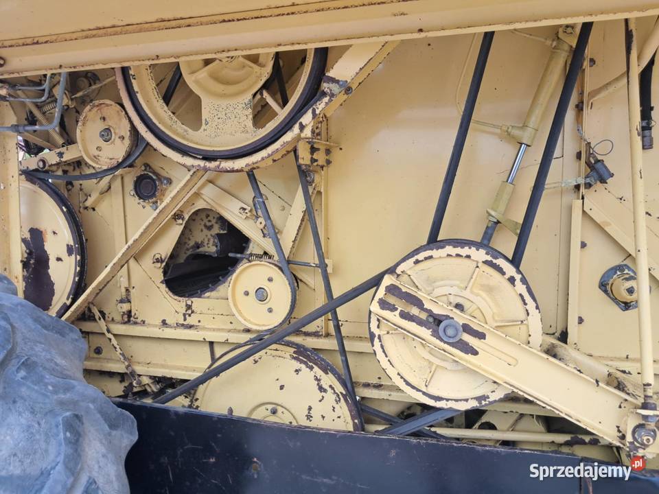Kombajn na części Holland 8030 silnik heder koło Radom