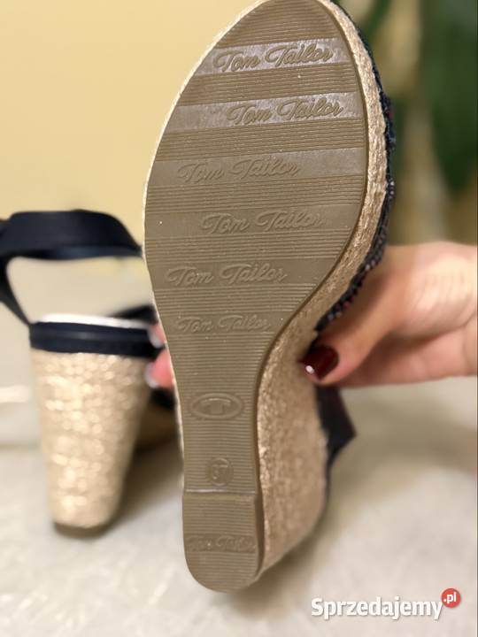 Nowe skórzane sandały na koturnie Tom Tailor biały Wrocław