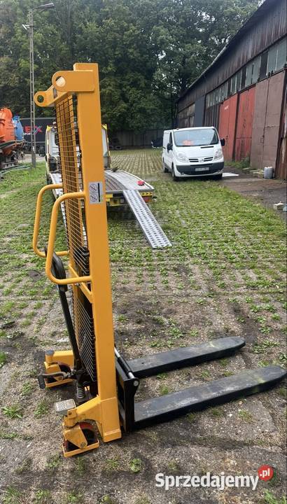 Wózek paletowy masztowy Świerklaniec