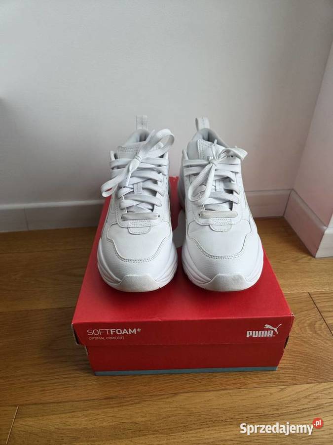 Białe sneakersy Puma Cilia Wedge 25 Liszki