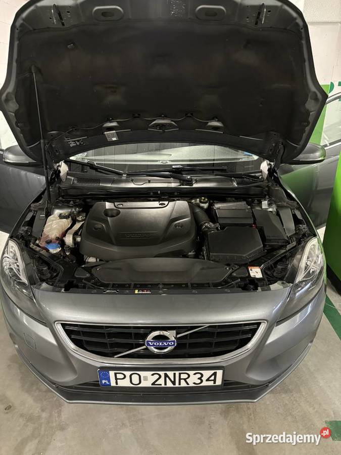 VOLVO V40 20 Diesel 120 oszczędny wygodny Gdańsk