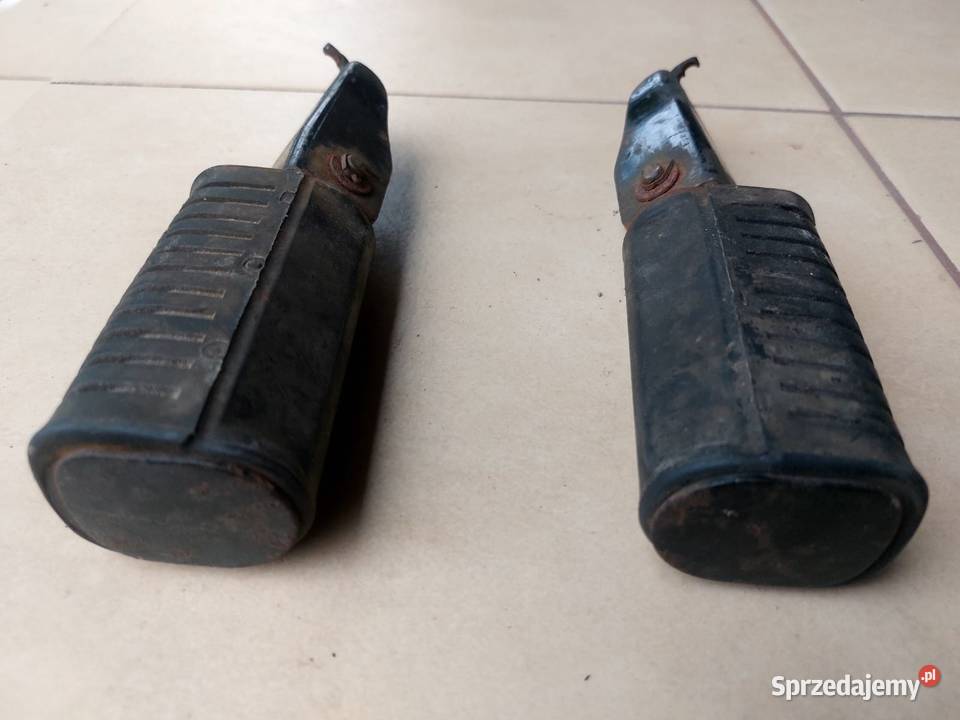Honda CA 125 Rebel podnóżki pasażera stopki Sieciechów