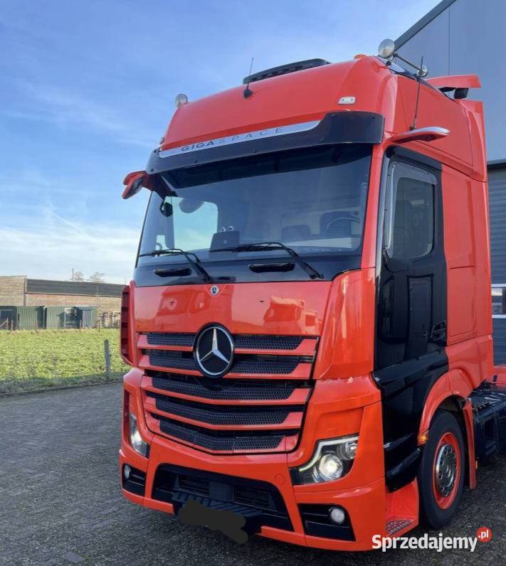 CiagnikMercedes Giga space 2889655km lubelskie Biała Podlaska