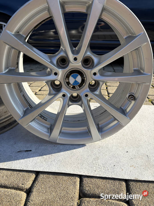 Felgi BMW 16 5x120 Styling 390 Korzenna
