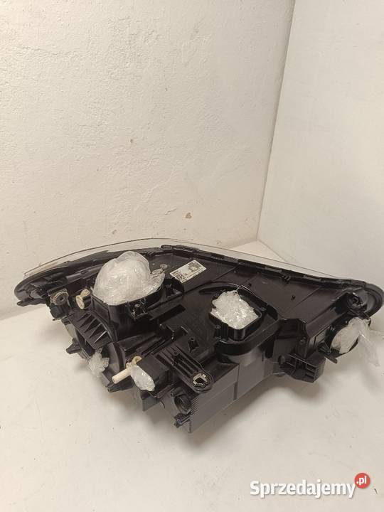 Reflektory przednie FULL LED BMW X1 F48 USA sprzedam