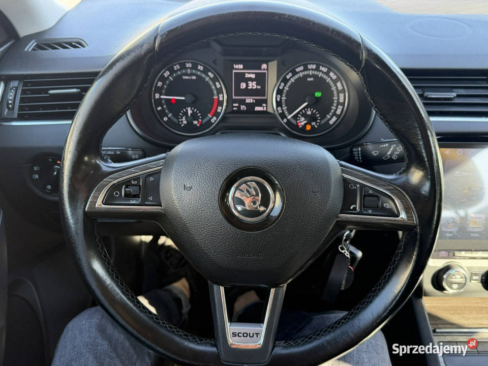 koda Octavia Skoda Octavia Scout 4x4 20TDI 2014 Gostyń
