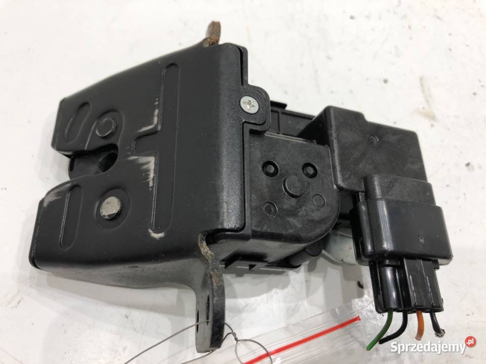 ZAMEK KLAPY TYŁ HYUNDAI i30 Hatchback podkarpackie