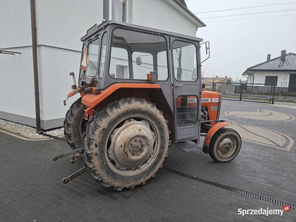 Sprzedam Traktor MF 255 Lamki