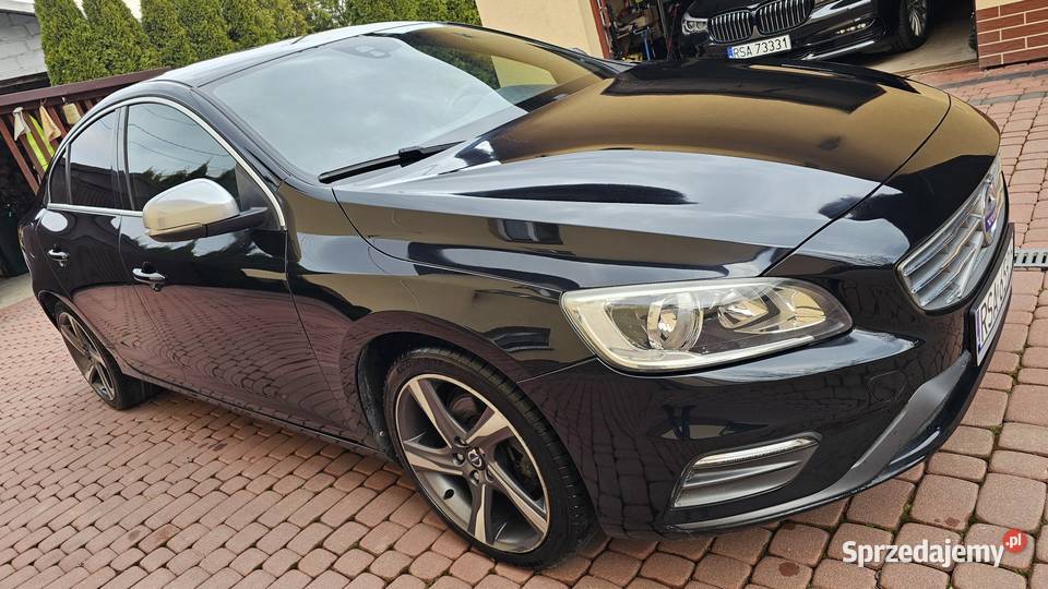 Volvo S60 16T T3 150 RDesign SUMMUM Hak Lifcie światła LED Zarszyn