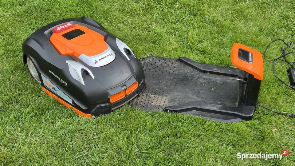 Robot koszący Yardforce NX60i Dom i Ogród Jelenia Góra sprzedam