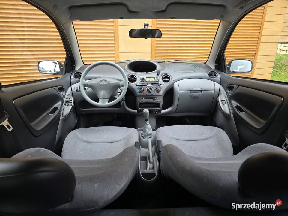 Toyota Yaris 10 benzyna PÓŁAUTOMAT Strzyżów
