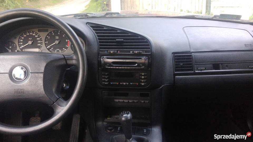 BMW E36 Uszkodzone manualna Ostrzyce