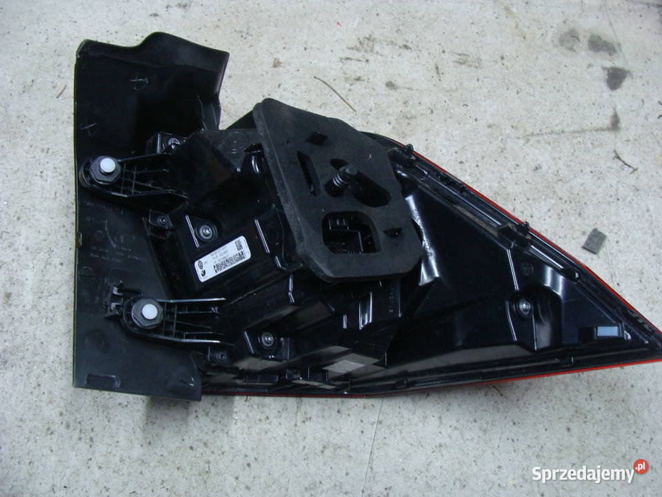 VW TIGUAN 2 LAMPA LEWA TYŁ LED 5NA945207H lampy tylne