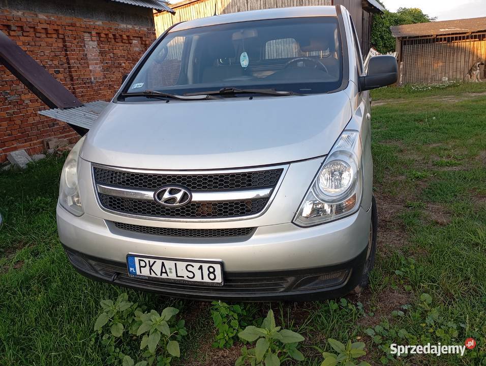 Samochód ciężarowy HYUNDAI H1 Autobusy i minibusy Pośrednik sprzedam