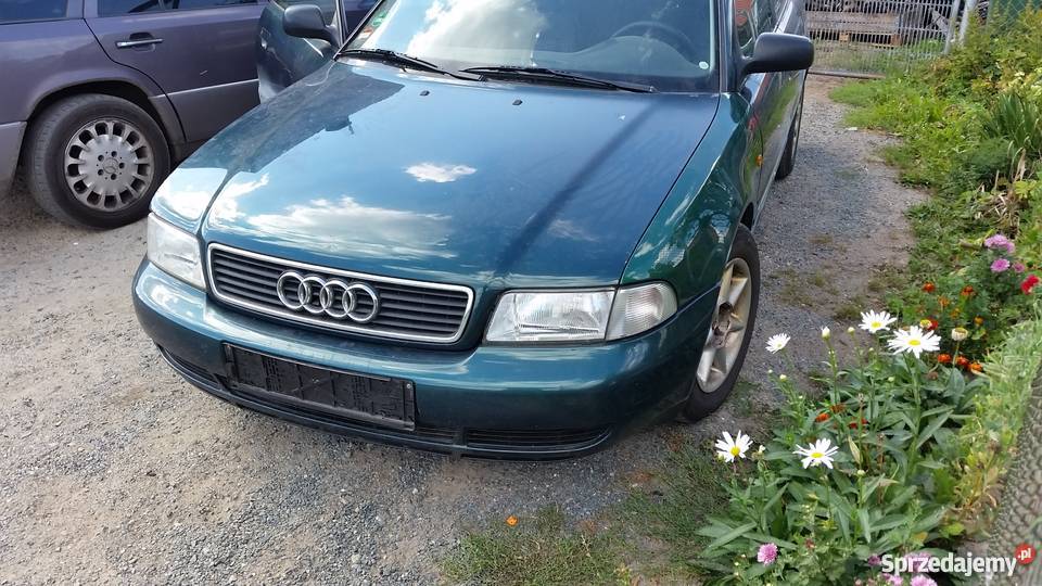 maska audi a4 n5 Rok produkcji 1997 Marczyce