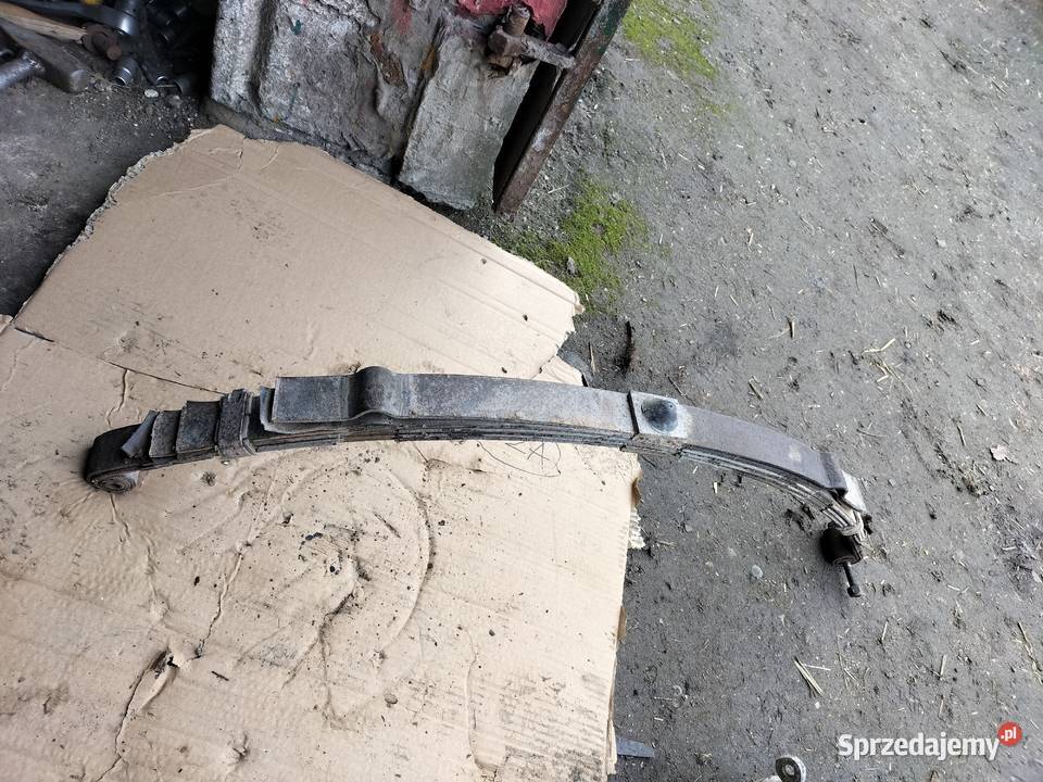 FIAT 126P 126 P ELEGANT MALUCH RESOR PRZÓD