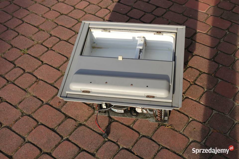 Lodówka Volvo FH12 do szuflady Radom