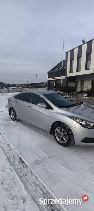 Hyundai i 40 niski przebieg Bębło