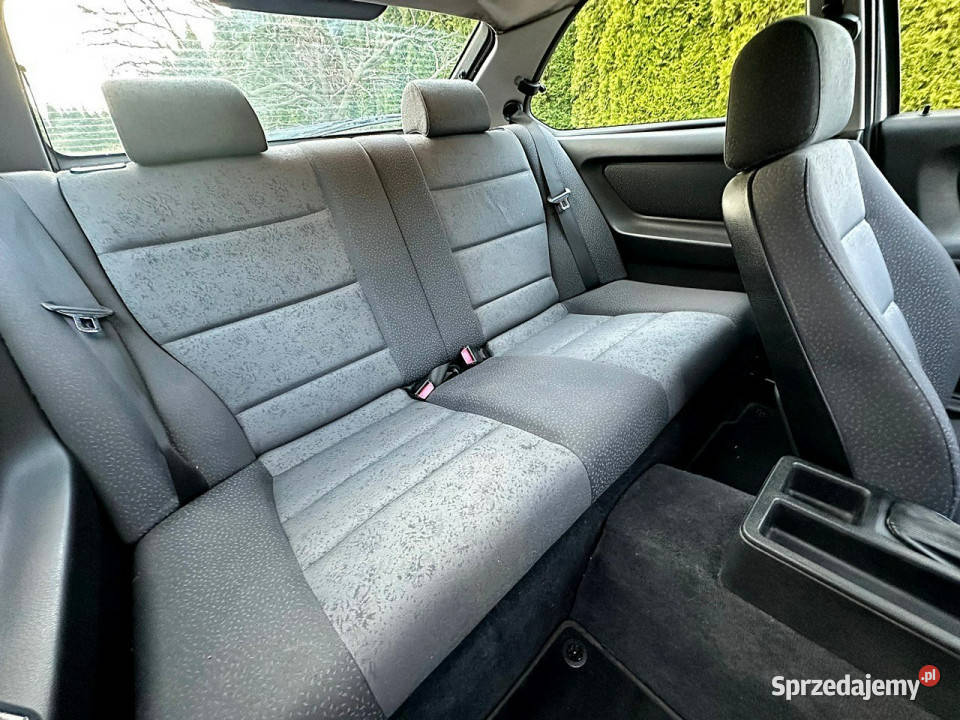 BMW 316 BMW e36 316i 19 105 Bogata Wersja Klima Hatchback dolnośląskie Wrocław